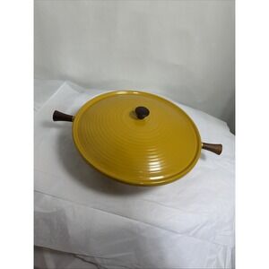Vintage Japan Metal 16" Spinning Wok Deep With Wooden Handles NWOT Retro Yellow